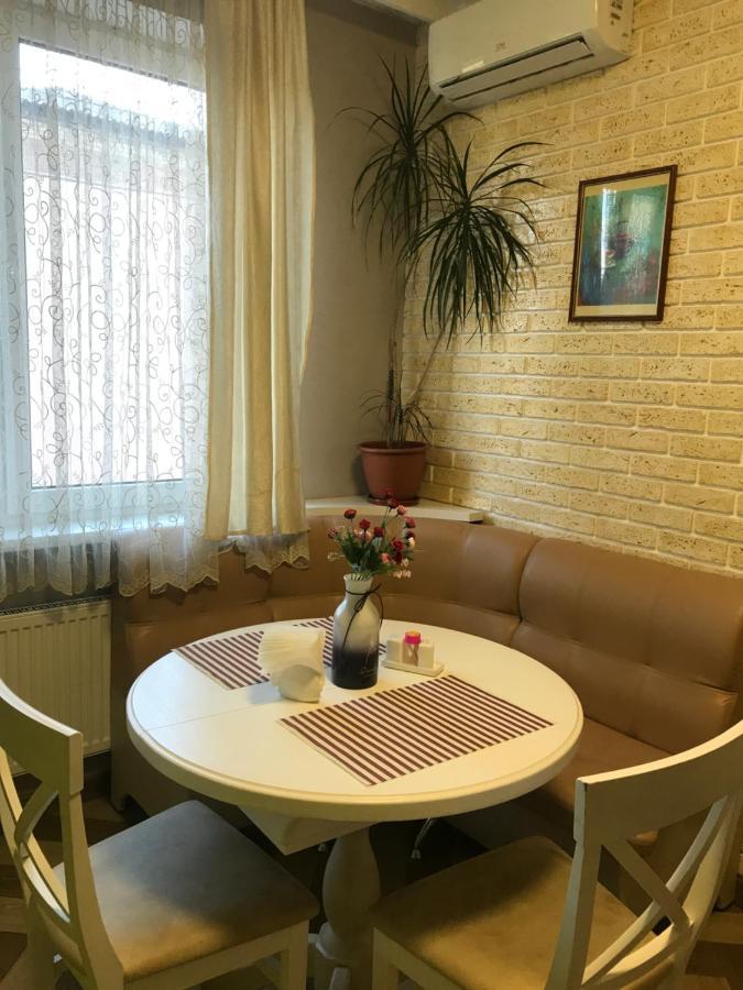Apartmant In Kpi З Двома Спальнями Киев Экстерьер фото